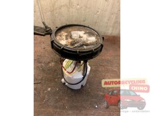 Gebruikte Benzinepomp Opel Agila (B) 1.2 16V Prijs € 50,00 Margeregeling aangeboden door Autorecycling Chino B.V.