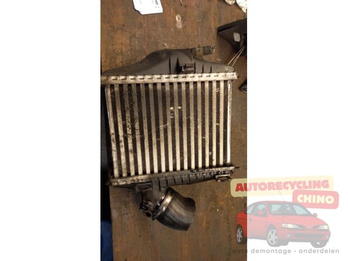 Gebruikte Intercooler Smart Fortwo Coupé (451.3) 0.8 CDI Prijs € 75,00 Margeregeling aangeboden door Autorecycling Chino B.V.