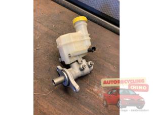 Gebruikte Hoofdremcilinder Fiat Panda (169) 1.2 Fire Prijs € 25,00 Margeregeling aangeboden door Autorecycling Chino B.V.