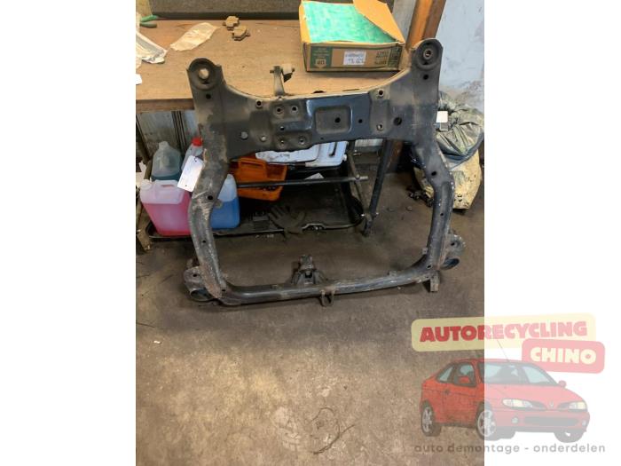 Gebruikte Subframe Hyundai i30 (FD) 1.6 CRDi 16V VGT HP Prijs op aanvraag aangeboden door Autorecycling Chino B.V.