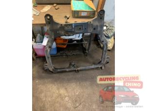 Gebruikte Subframe Hyundai i30 (FD) 1.6 CRDi 16V VGT HP Prijs op aanvraag aangeboden door Autorecycling Chino B.V.