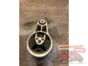 Gebruikte Motorrubber Mini Mini (R56) 1.6 16V Cooper Prijs € 25,00 Margeregeling aangeboden door Autorecycling Chino B.V.