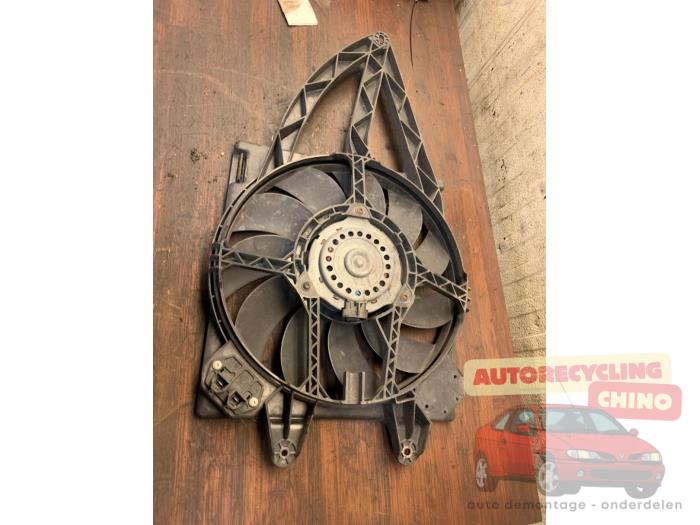 Gebruikte Fan Radiateur Fiat Panda (169) 1.2, Classic Prijs € 50,00 Margeregeling aangeboden door Autorecycling Chino B.V.