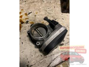 Gebruikte Gasklephuis BMW 1 serie (E87/87N) 116i 1.6 16V Prijs € 45,00 Margeregeling aangeboden door Autorecycling Chino B.V.