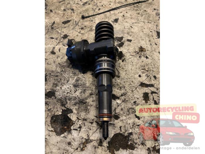 Gebruikte Verstuiver (diesel) Volkswagen Caddy III (2KA,2KH,2CA,2CH) 2.0 SDI Prijs € 100,00 Margeregeling aangeboden door Autorecycling Chino B.V.