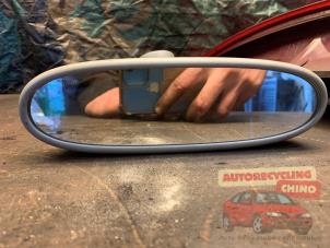 Gebruikte Spiegel binnen Audi A1 (8X1/8XK) 1.4 TFSI 16V 125 Prijs € 30,00 Margeregeling aangeboden door Autorecycling Chino B.V.