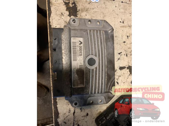 Gebruikte Computer Motormanagement Renault Megane II CC (EM) 1.6 16V Prijs € 50,00 Margeregeling aangeboden door Autorecycling Chino B.V.