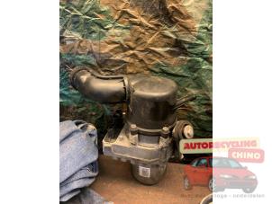 Gebruikte Pomp Servo Peugeot 508 SW (8E/8U) 1.6 HDiF 16V Prijs € 200,00 Margeregeling aangeboden door Autorecycling Chino B.V.