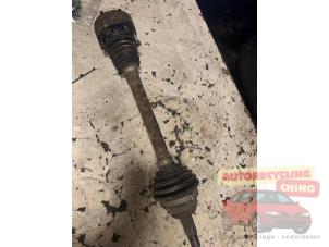 Gebruikte Homokineetas links-voor Volkswagen Lupo (6X1) 1.4 16V 75 Prijs € 35,00 Margeregeling aangeboden door Autorecycling Chino B.V.