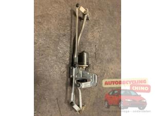 Gebruikte Ruitenwismotor + Mechaniek Peugeot Boxer (U9) 2.2 HDi 100 Euro 4 Prijs € 120,00 Margeregeling aangeboden door Autorecycling Chino B.V.