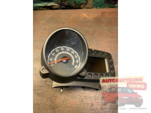 Gebruikte Kilometerteller KM Chevrolet Spark (M300) 1.0 16V Bifuel Prijs € 45,00 Margeregeling aangeboden door Autorecycling Chino B.V.