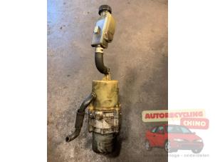 Gebruikte Stuurpomp Mazda 5 (CR19) 1.8i 16V Prijs € 50,00 Margeregeling aangeboden door Autorecycling Chino B.V.