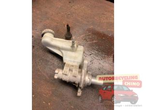 Gebruikte Hoofdremcilinder Opel Agila (B) 1.0 12V Prijs € 30,00 Margeregeling aangeboden door Autorecycling Chino B.V.