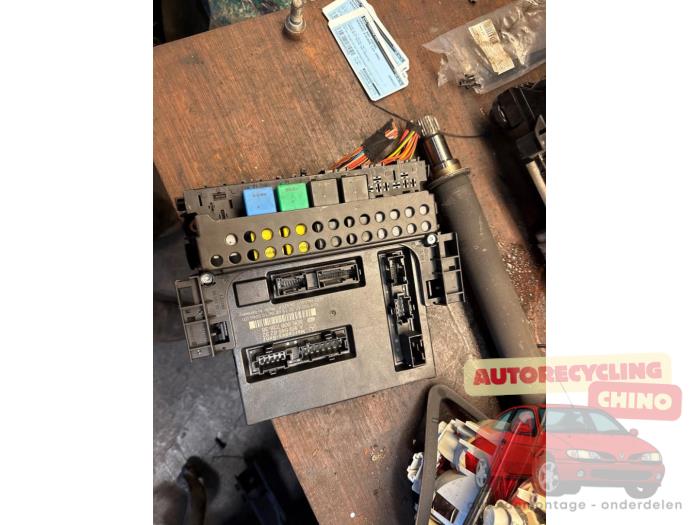 Gebruikte Module Bodycontrol Mercedes B (W245) 1.5 B-150 16V Prijs € 75,00 Margeregeling aangeboden door Autorecycling Chino B.V.