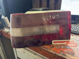 Gebruikte Achterlicht links Volvo 4-Serie Prijs € 70,00 Margeregeling aangeboden door Autorecycling Chino B.V.