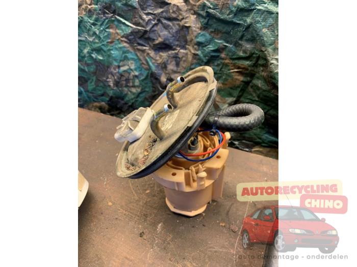 Gebruikte Benzinepomp Opel Corsa B (73/78/79) 1.4i Swing,Joy,Sport,GLS Prijs € 35,00 Margeregeling aangeboden door Autorecycling Chino B.V.