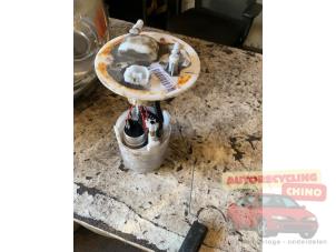 Gebruikte Dieselpomp Mitsubishi ASX 1.8 DI-D HP MIVEC 16V Prijs € 75,00 Margeregeling aangeboden door Autorecycling Chino B.V.