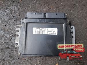 Gebruikte Computer Motormanagement Renault Twingo (C06) 1.2 Prijs € 45,00 Margeregeling aangeboden door Autorecycling Chino B.V.