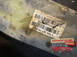 Gebruikte Bladveer voor Mercedes Sprinter 3,5t (906.63) 309 CDI 16V Prijs € 75,00 Margeregeling aangeboden door Autorecycling Chino B.V.