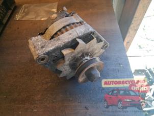 Gebruikte Dynamo Renault Express/Rapid/Extra 1.1 Prijs € 100,00 Margeregeling aangeboden door Autorecycling Chino B.V.