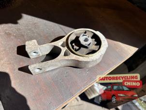 Gebruikte Motorsteun Citroen C5 III Tourer (RW) 1.6 HDi 16V 115 Prijs € 30,00 Margeregeling aangeboden door Autorecycling Chino B.V.