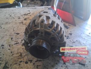 Gebruikte Dynamo Volkswagen Golf IV (1J1) 1.6 Prijs € 35,00 Margeregeling aangeboden door Autorecycling Chino B.V.