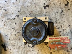 Gebruikte ABS Pomp Kia Carens III (FG) 2.0i CVVT 16V Prijs € 70,00 Margeregeling aangeboden door Autorecycling Chino B.V.