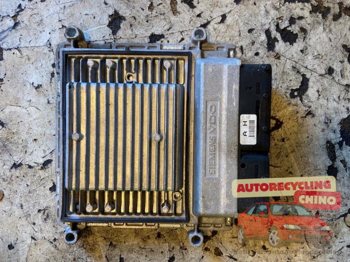 Gebruikte Computer Motormanagement Kia Carens III (FG) 2.0i CVVT 16V Prijs € 100,00 Margeregeling aangeboden door Autorecycling Chino B.V.