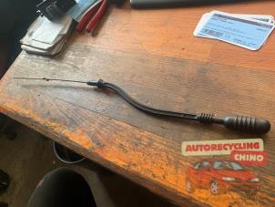 Gebruikte Olie Peilstok Renault Twingo (C06) 1.2 16V Prijs € 15,00 Margeregeling aangeboden door Autorecycling Chino B.V.