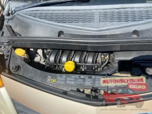 Gebruikte Motor Renault Modus/Grand Modus (JP) 1.4 16V Prijs € 300,00 Margeregeling aangeboden door Autorecycling Chino B.V.