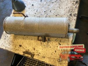 Gebruikte Uitlaat Einddemper Peugeot 206 (2A/C/H/J/S) 1.1 XN,XR Prijs € 35,00 Margeregeling aangeboden door Autorecycling Chino B.V.