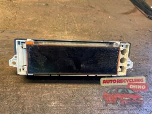 Gebruikte Display Interieur Peugeot Expert (G9) 1.6 HDi 90 Prijs € 25,00 Margeregeling aangeboden door Autorecycling Chino B.V.