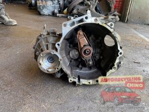 Gebruikte Versnellingsbak Volkswagen Golf V (1K1) 1.4 GT 16V Prijs € 500,00 Margeregeling aangeboden door Autorecycling Chino B.V.