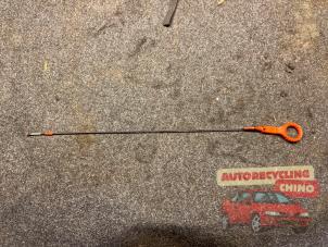 Gebruikte Peilstok Olie Volkswagen Golf V (1K1) 1.4 GT 16V Prijs € 10,00 Margeregeling aangeboden door Autorecycling Chino B.V.