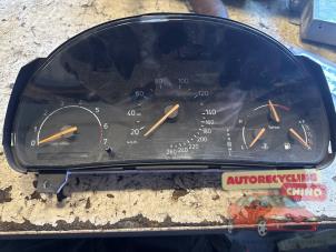 Gebruikte Kilometerteller KM Saab 9-5 (YS3E) 2.3t 16V Prijs € 100,00 Margeregeling aangeboden door Autorecycling Chino B.V.