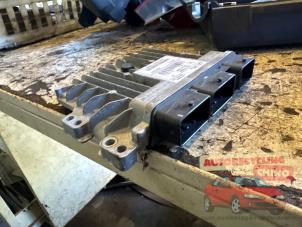 Gebruikte Computer Motormanagement Renault Clio III (BR/CR) 1.5 dCi FAP Prijs € 125,00 Margeregeling aangeboden door Autorecycling Chino B.V.