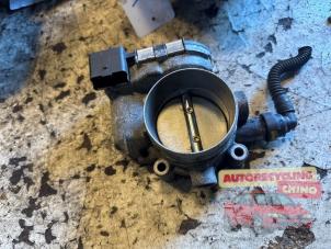 Gebruikte Gasklephuis Citroen C8 (EA/EB) 3.0 V6 24V Prijs € 40,00 Margeregeling aangeboden door Autorecycling Chino B.V.