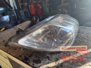 Gebruikte Koplamp links Citroen C8 (EA/EB) 3.0 V6 24V Prijs € 100,00 Margeregeling aangeboden door Autorecycling Chino B.V.