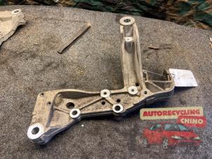 Gebruikte Draagarmsteun linksvoor Seat Altea (5P1) 1.2 TSI Prijs € 20,00 Margeregeling aangeboden door Autorecycling Chino B.V.