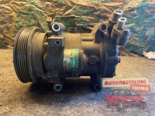 Gebruikte Pomp Airco Renault Twingo II (CN) 1.5 dCi 90 FAP Prijs € 35,00 Margeregeling aangeboden door Autorecycling Chino B.V.