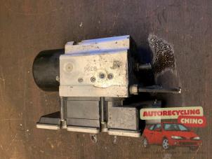 Gebruikte ABS Pomp Alfa Romeo 159 Sportwagon (939BX) 1.9 JTS 16V Prijs € 95,00 Margeregeling aangeboden door Autorecycling Chino B.V.