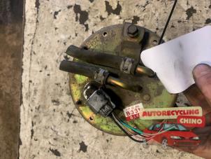 Gebruikte Benzinepomp Mazda Demio (DW) 1.5 16V Prijs € 50,00 Margeregeling aangeboden door Autorecycling Chino B.V.