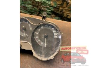 Gebruikte Kilometerteller KM Seat Leon (1P1) 2.0 FSI 16V Prijs € 70,00 Margeregeling aangeboden door Autorecycling Chino B.V.