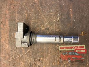 Gebruikte Pen Bobine Volkswagen Golf V (1K1) 1.4 FSI 16V Prijs € 10,00 Margeregeling aangeboden door Autorecycling Chino B.V.