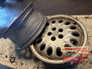 Gebruikte Velg Alfa Romeo 4C Spider Prijs € 60,00 Margeregeling aangeboden door Autorecycling Chino B.V.