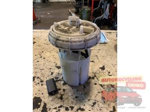 Gebruikte Benzinepomp Opel Corsa D 1.0 Prijs € 35,00 Margeregeling aangeboden door Autorecycling Chino B.V.