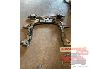 Gebruikte Subframe Mercedes A (W169) 1.7 A-170 5-Drs. Prijs € 100,00 Margeregeling aangeboden door Autorecycling Chino B.V.