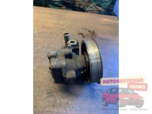 Gebruikte Servopomp Volkswagen Transporter T5 1.9 TDi Prijs € 100,00 Margeregeling aangeboden door Autorecycling Chino B.V.