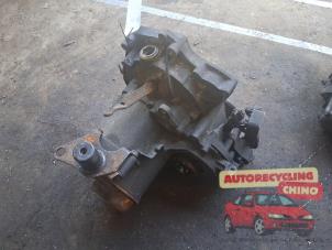 Gebruikte Versnellingsbak Volkswagen Polo III (6N2) 1.4 Prijs € 200,00 Margeregeling aangeboden door Autorecycling Chino B.V.