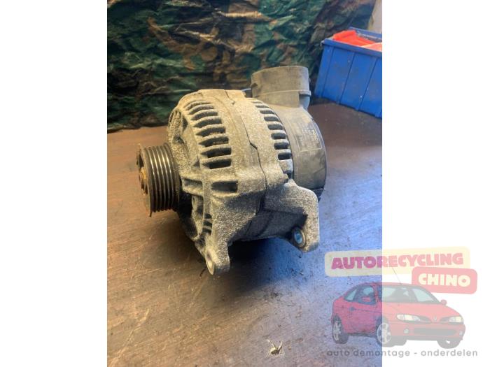 Gebruikte Dynamo Audi A6 (C5) 2.4 V6 30V Prijs € 40,00 Margeregeling aangeboden door Autorecycling Chino B.V.